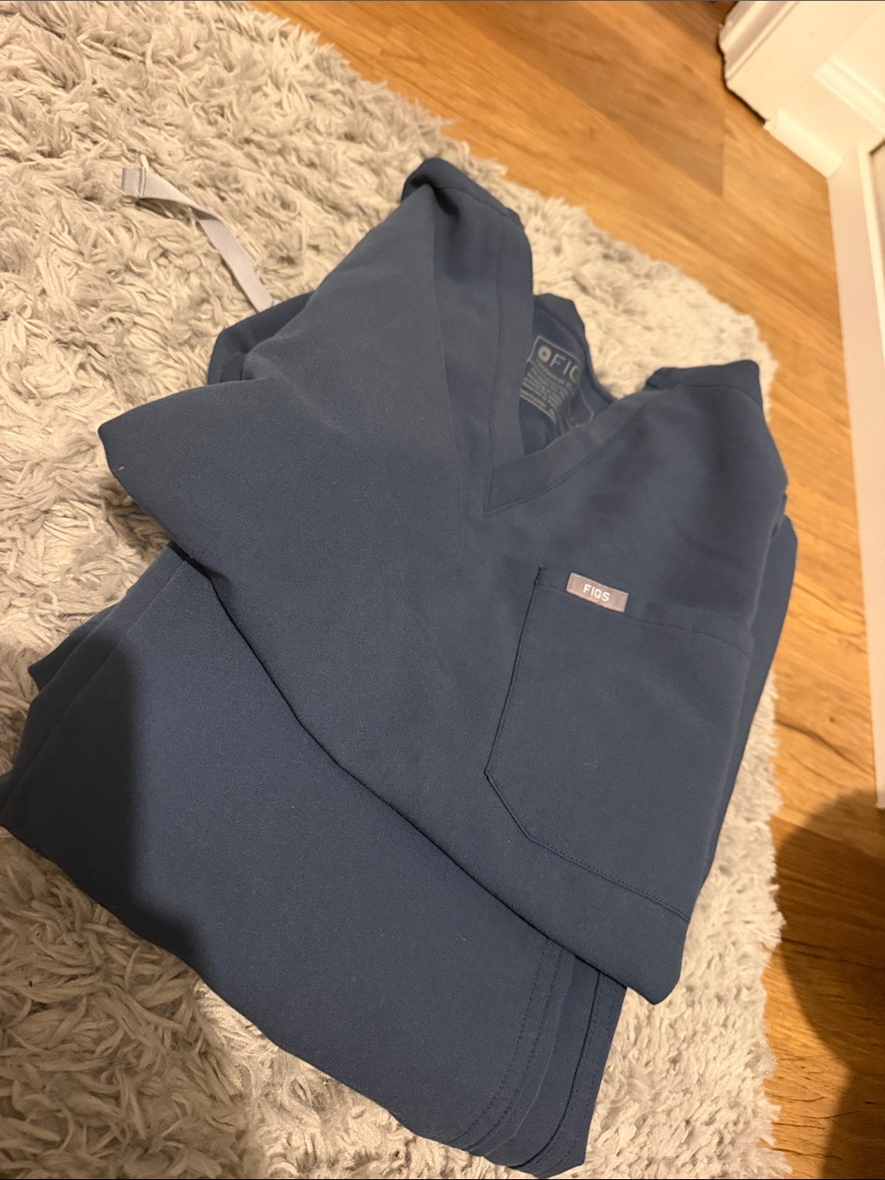 Figs woman blue grey v neck Scrub Top and pants